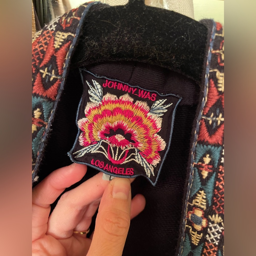 Johnny Was Draped Embroidered Women's Cardigan Sweater - Picture 7 of 10